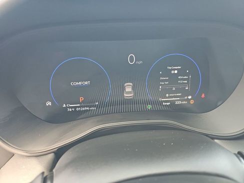 Used 2025 Acura TLX w/ Technology Package image 19