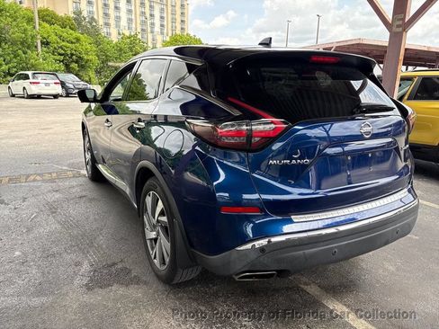 Used 2021 Nissan Murano SL w/ SL Moonroof Package AWD/4WD image 3