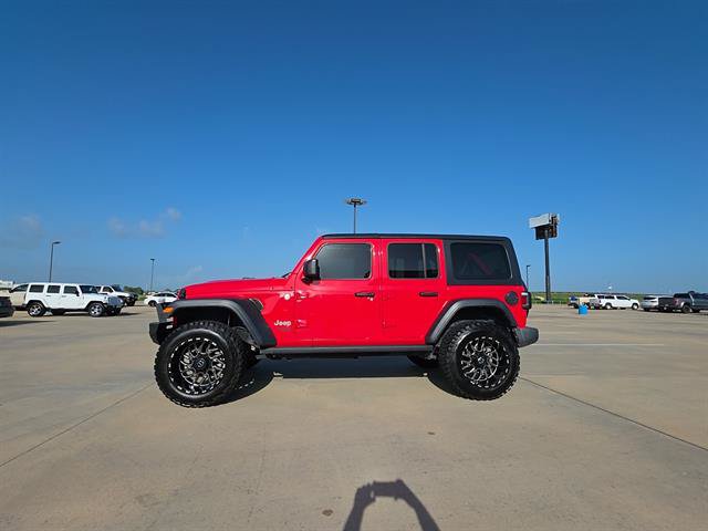 Used 2018 Jeep Wrangler Unlimited Sport S AWD/4WD image 2