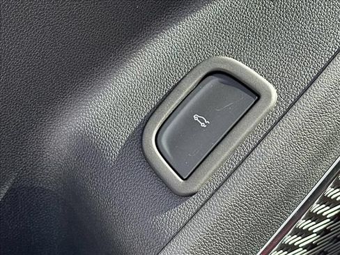 New 2026 Buick Enclave Sport Touring w/ Power Package FWD image 27
