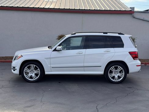 Used 2015 Mercedes-Benz GLK 350 2WD image 3