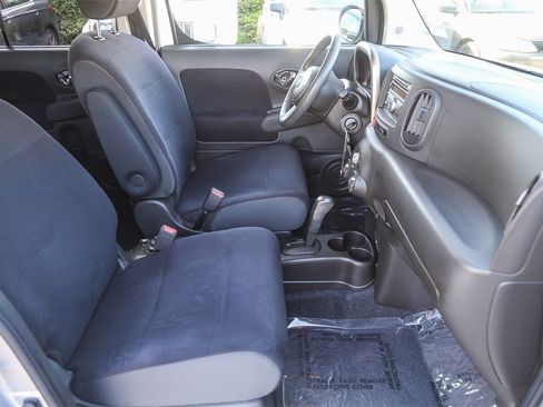 Used 2011 Nissan Cube 1.8 S w/ Interior Designer Pkg image 15