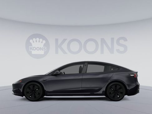 Used 2022 Tesla Model 3 Long Range image 2