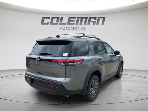 New 2026 Nissan Pathfinder SV image 5