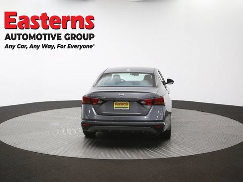 Used 2024 Nissan Altima 2.5 SV FWD image 37