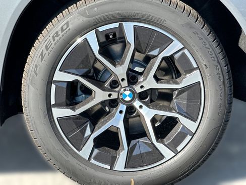 Used 2026 BMW X3 xDrive30 w/ Premium Package image 12