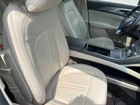 Used 2017 Lincoln MKZ Premiere FWD image 25