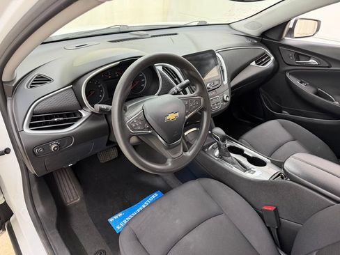 Used 2024 Chevrolet Malibu LT FWD image 19
