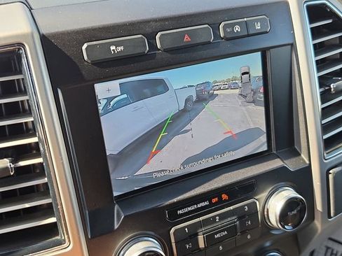 Used 2020 Ford F150 Platinum image 19