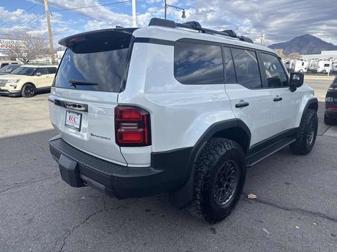 Used 2025 Toyota Land Cruiser image 6