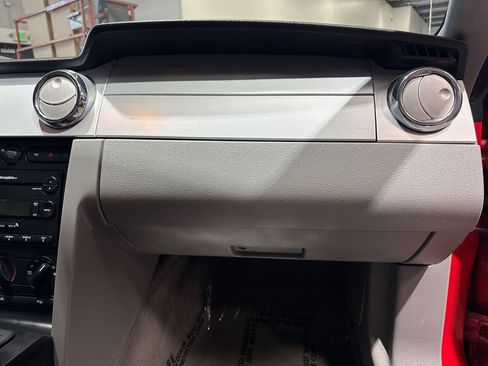 Used 2005 Ford Mustang GT Premium image 75