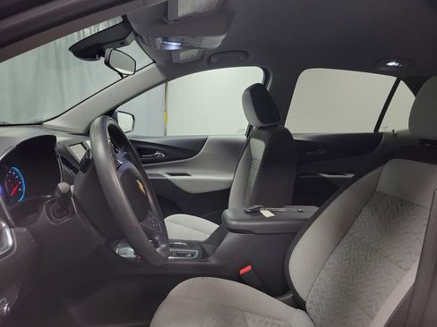 Used 2022 Chevrolet Equinox LT image 12