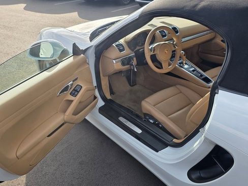 Used 2013 Porsche Boxster image 28