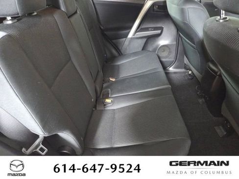 Used 2016 Toyota RAV4 LE image 21