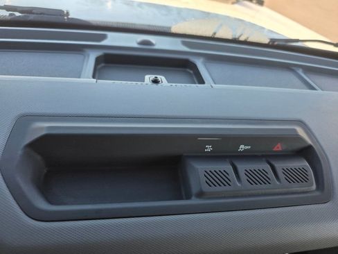 Used 2023 Ford Bronco Big Bend image 22