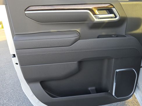 New 2026 GMC Sierra 1500 Elevation image 25