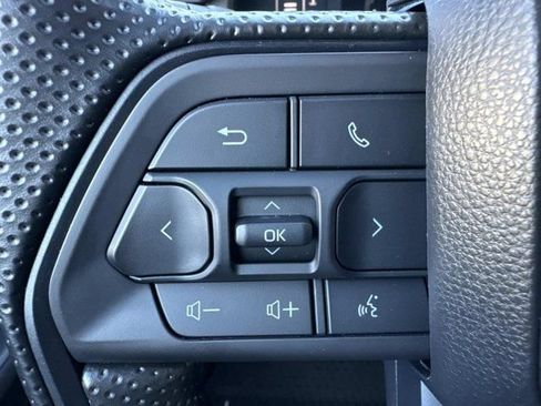 Certified 2025 Toyota Tacoma SR5 image 24