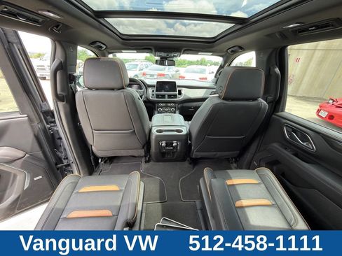 Used 2024 GMC Yukon XL AT4 AWD/4WD image 37
