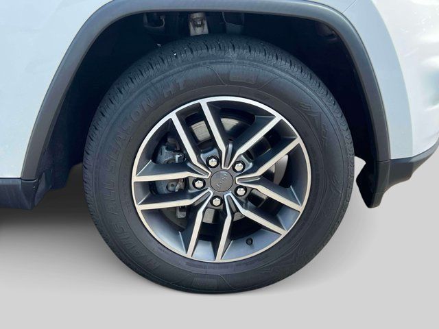 Used 2020 Jeep Grand Cherokee Limited AWD/4WD image 7