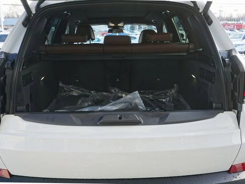 New 2026 BMW X5 xDrive40i w/ Climate Comfort Package image 5