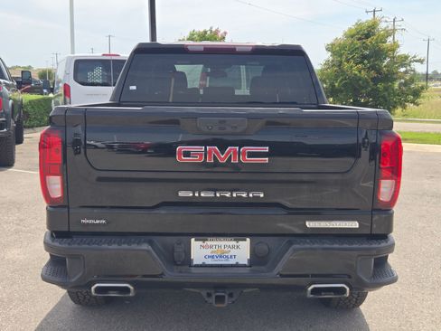 Certified 2022 GMC Sierra 1500 Elevation AWD/4WD image 4