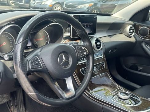 Certified 2017 Mercedes-Benz C 300 4MATIC Sedan image 17