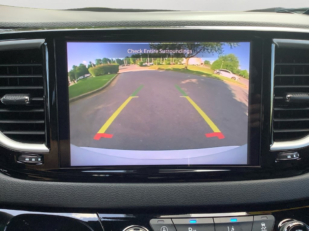 Used 2025 Chrysler Pacifica Select FWD image 31