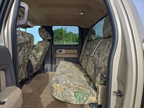 Used 2010 Ford F150 Lariat image 10