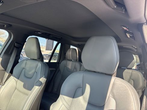 Used 2023 Volvo XC90 B6 Ultimate image 28