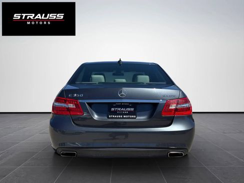 Used 2011 Mercedes-Benz E 350 E 350 4MATIC Sedan 4D image 8