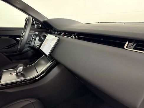 Certified 2026 Land Rover Range Rover Evoque S image 32