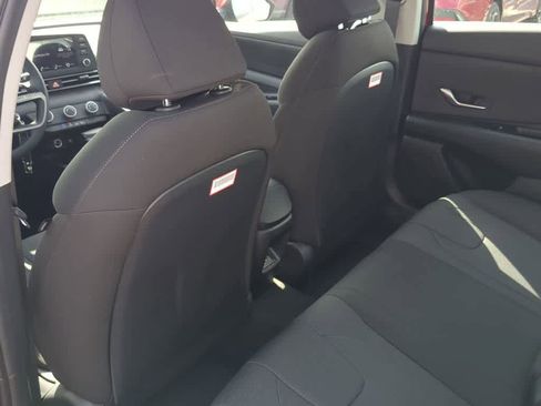 New 2026 Hyundai Elantra SE FWD image 19