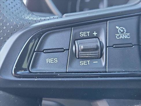Used 2020 Alfa Romeo Giulia w/ Nero Edizione RWD image 26