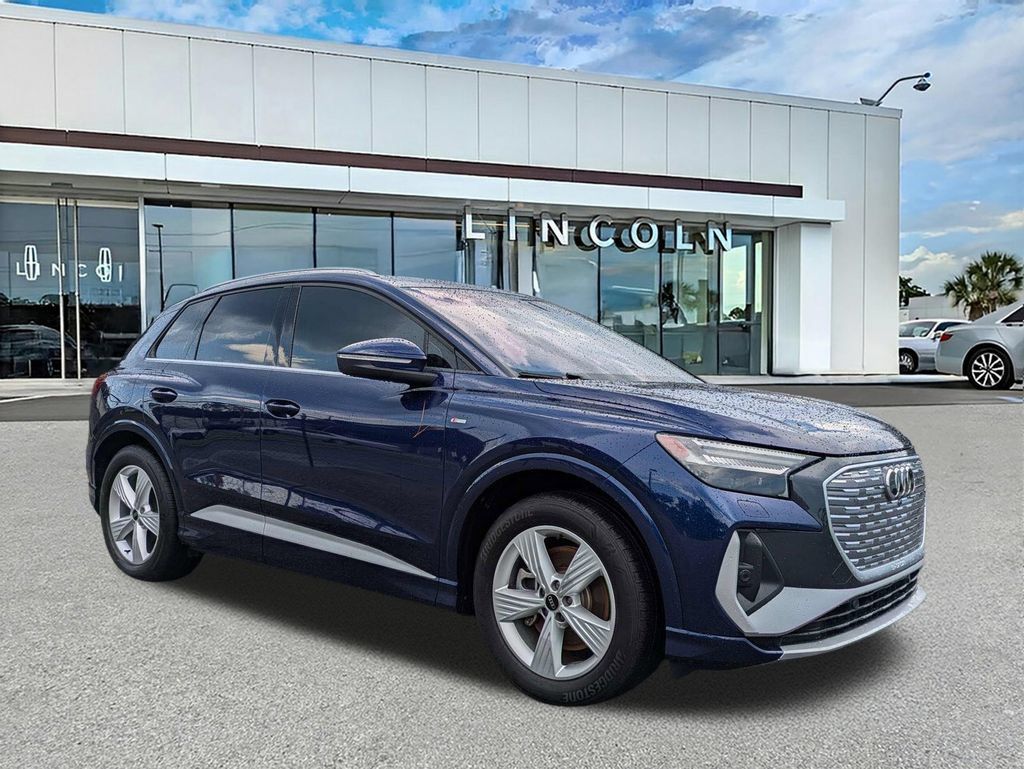 Used 2025 Audi Q4 e-tron Prestige w/ Cold Weather Package AWD/4WD 360° Tour
