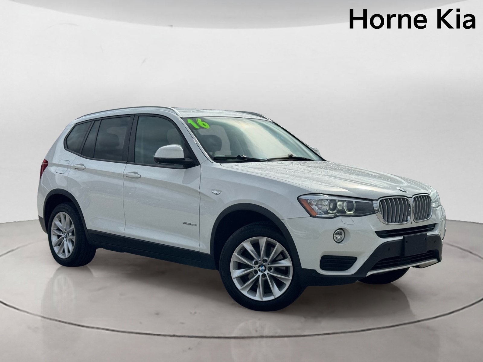 Used 2016 BMW X3 xDrive28i AWD/4WD image 2
