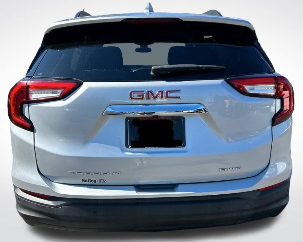 Certified 2022 GMC Terrain SLE w/ Driver Convenience Package AWD/4WD image 37