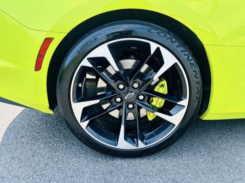 Used 2021 Chevrolet Camaro SS image 43