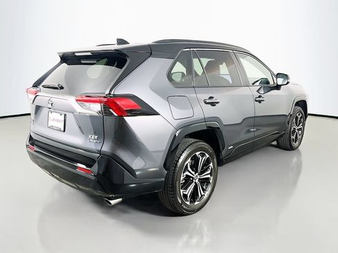 Used 2025 Toyota RAV4 XSE AWD/4WD image 7