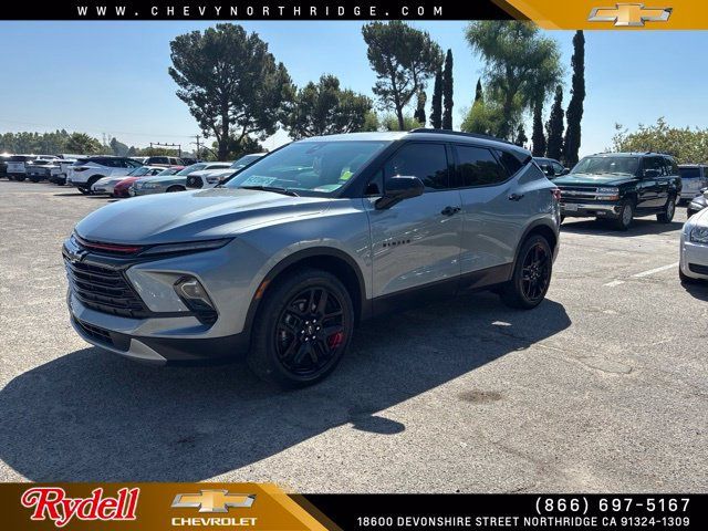 Used 2024 Chevrolet Blazer LT w/ Redline Edition FWD image 1