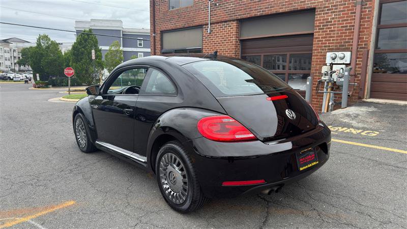 Used 2014 Volkswagen Beetle 1.8T FWD image 10