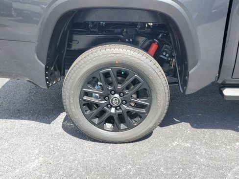 New 2026 Toyota Tundra Limited AWD/4WD image 5
