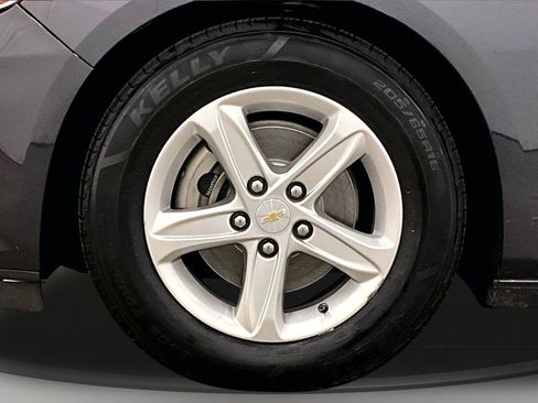 Used 2023 Chevrolet Malibu LT image 33