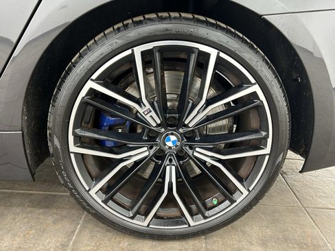 Used 2023 BMW 540i xDrive w/ M Sport Package image 37