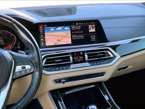 Used 2021 BMW X5 xDrive40i w/ Premium Package image 8