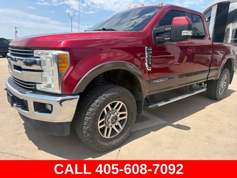 Used 2017 Ford F250 Lariat w/ Lariat Value Package AWD/4WD image 14