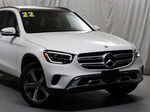 Certified 2022 Mercedes-Benz GLC 300 4MATIC image 2