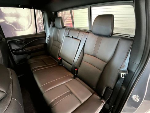 Used 2025 Honda Ridgeline TrailSport image 26