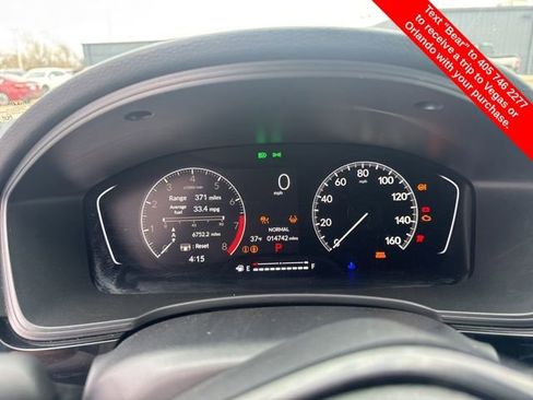 Used 2025 Honda Civic Sport image 4