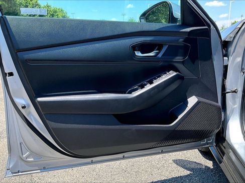 Used 2023 Honda Accord LX image 20