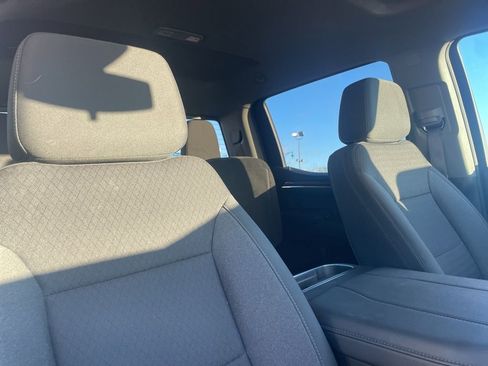 Used 2024 Chevrolet Silverado 1500 LT Trail Boss w/ Convenience Package II image 34